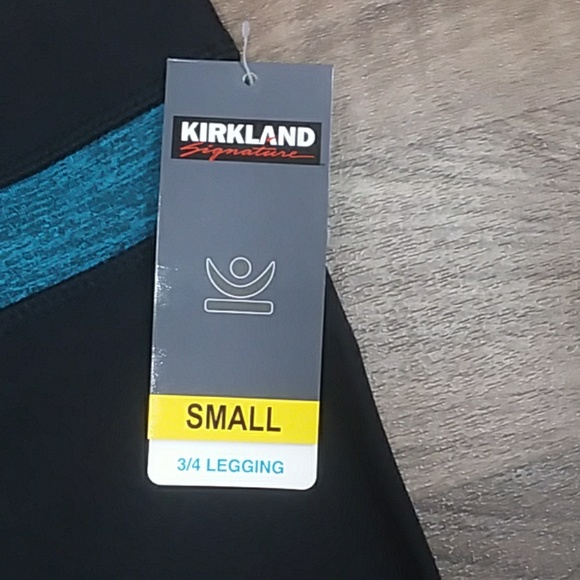 Kirkland Womens Active Yoga 3/4 Leggings - Picture 2 of 4